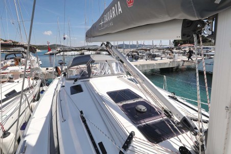 Bavaria Yachtbau Bavaria Cruiser 41 Style Madrugada