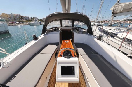 Bavaria Yachtbau Bavaria Cruiser 41 Style Madrugada