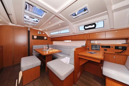 Bavaria Yachtbau Bavaria Cruiser 41 Style Madrugada
