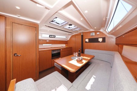 Bavaria Yachtbau Bavaria Cruiser 41 Style Madrugada