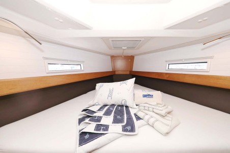 Bavaria Yachtbau Bavaria Cruiser 41 Style Madrugada