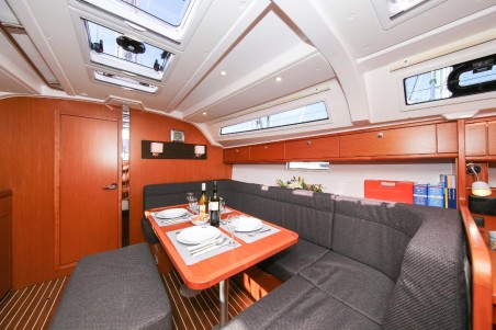 Bavaria Yachtbau Bavaria Cruiser 41S WindesEile (20)