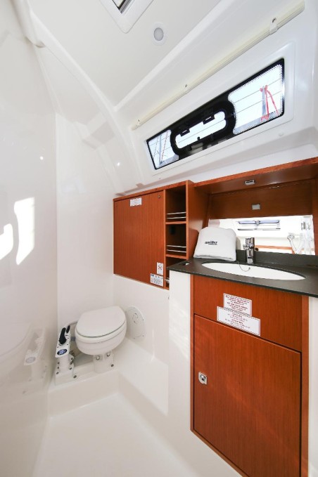 Bavaria Yachtbau Bavaria Cruiser 41S WindesEile (20)