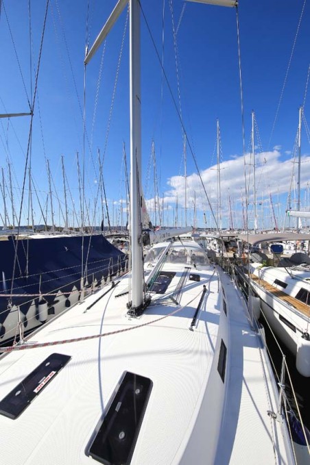 Bavaria Yachtbau Bavaria Cruiser 45 - 4 cab. Aries