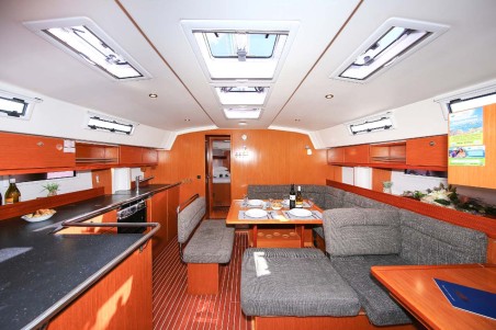 Bavaria Yachtbau Bavaria Cruiser 45 - 4 cab. Aries