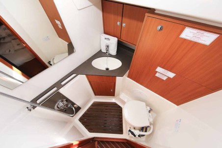 Bavaria Yachtbau Bavaria Cruiser 45 - 4 cab. Wolke 7