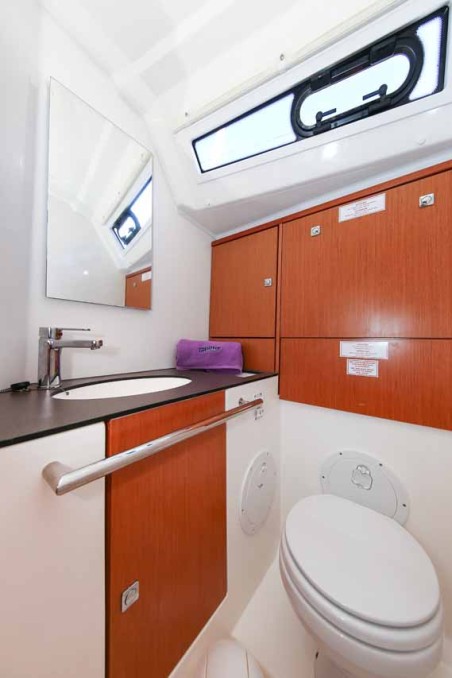 Bavaria Yachtbau Bavaria Cruiser 46 - 3 cab. Challi