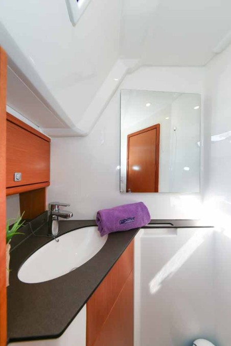 Bavaria Yachtbau Bavaria Cruiser 46 - 3 cab. Challi