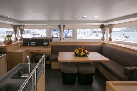 Lagoon-Bénéteau Lagoon 450 F - 4 + 2 cab. King Lewis