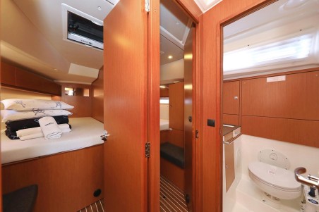 Bavaria Cruiser 46 | Yacht Charter Croatia | Travelboat