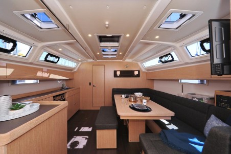 Bavaria Yachtbau Bavaria Cruiser 46 - 4 cab. Cara