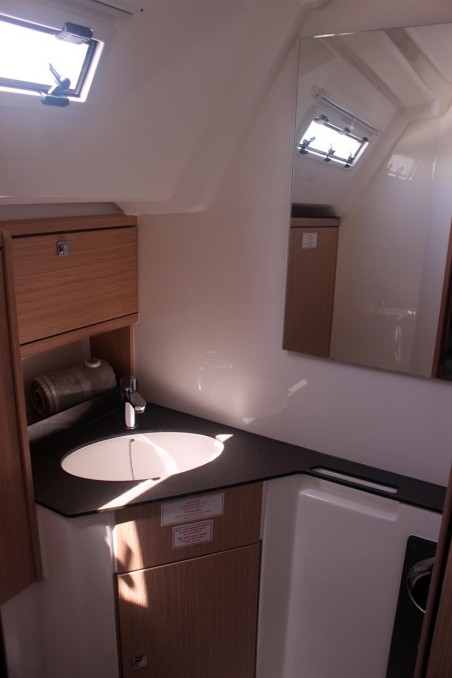 Bavaria Yachtbau Bavaria Cruiser 46 - 4 cab. Divine