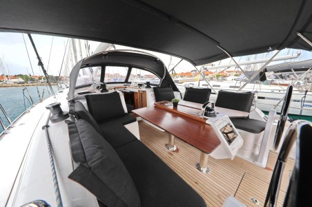 Bavaria Cruiser 46 | Yacht Charter Croatia | Travelboat