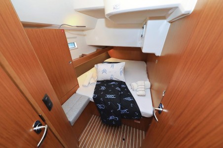 Bavaria Cruiser 46 | Yacht Charter Croatia | Travelboat
