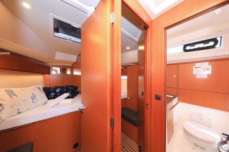 Bavaria Cruiser 46 | Yacht Charter Croatia | Travelboat