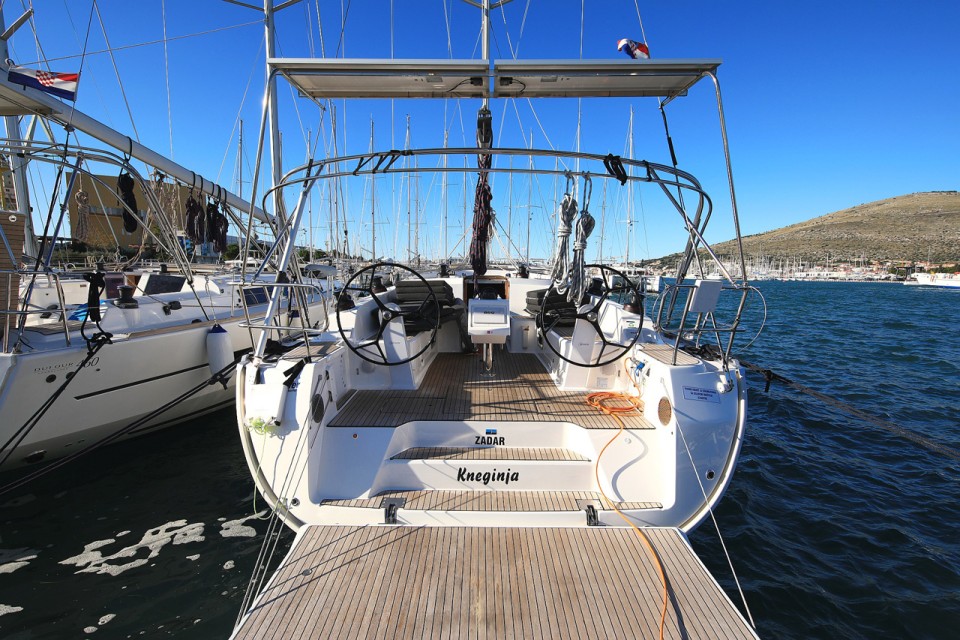 Bavaria Cruiser 46 - 4 cab. | Yacht Charter Croatia | Travelboat
