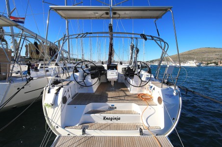 Bavaria Cruiser 46 - 4 cab. | Yacht Charter Croatia | Travelboat