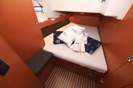 Bavaria Cruiser 46 - 4 cab. | Yacht Charter Croatia | Travelboat