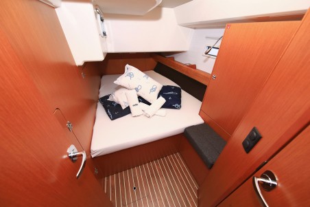Bavaria Cruiser 46 - 4 cab. | Yacht Charter Croatia | Travelboat