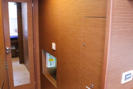 Lagoon 450 F | Yacht Charter British Virgin Islands | Travelboat