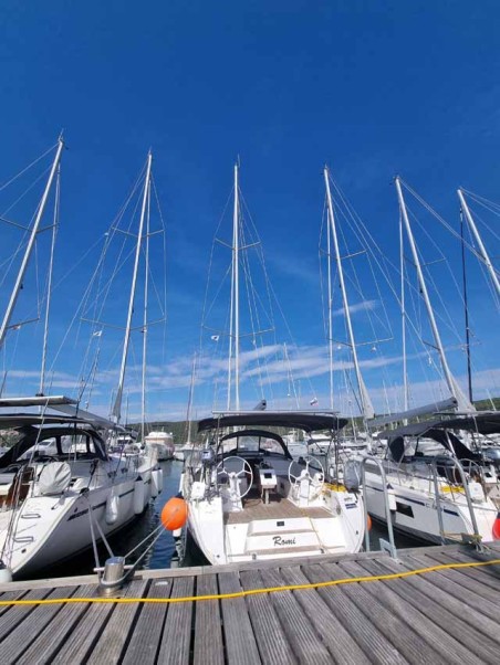 Bavaria Cruiser 46 | Yacht Charter Croatia | Travelboat