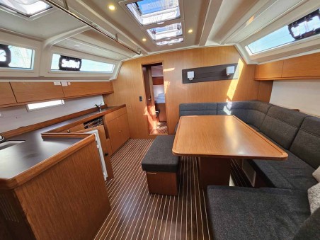Bavaria Cruiser 46 | Yacht Charter Croatia | Travelboat