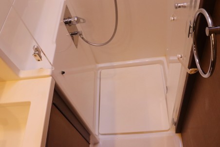 Lagoon 450 F | Yacht Charter British Virgin Islands | Travelboat