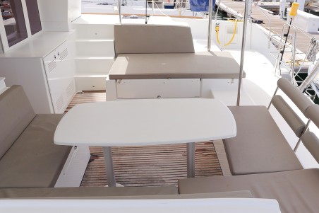 Lagoon-Bénéteau Lagoon 450 F - 4 + 2 cab. Moët