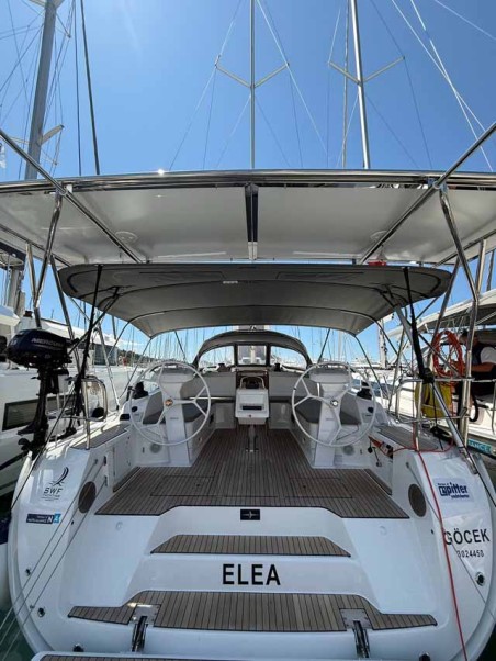 Bavaria Yachtbau Bavaria Cruiser 46 Style - 3 cab. Elea