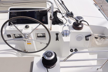 Lagoon-Bénéteau Lagoon 450 F - 4 + 2 cab. Moët