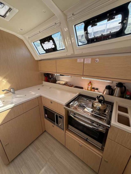 Bavaria Yachtbau Bavaria Cruiser 46 Style - 3 cab. Elea