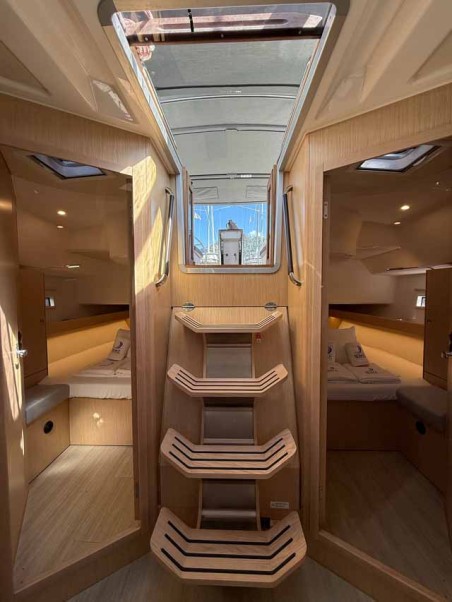 Bavaria Yachtbau Bavaria Cruiser 46 Style - 3 cab. Elea