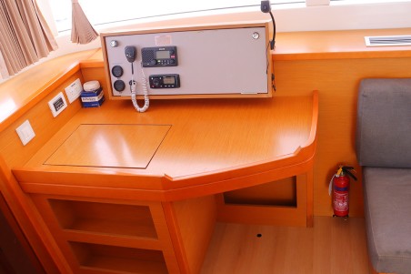 Lagoon-Bénéteau Lagoon 450 F - 4 + 2 cab. Moët