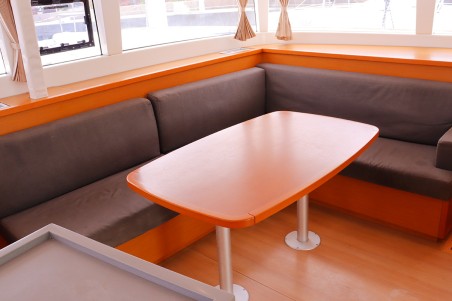 Lagoon-Bénéteau Lagoon 450 F - 4 + 2 cab. Moët