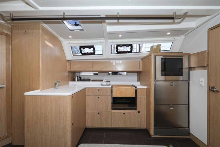 Bavaria Yachtbau Bavaria Cruiser 46 Style - 4 cab. Studio 963