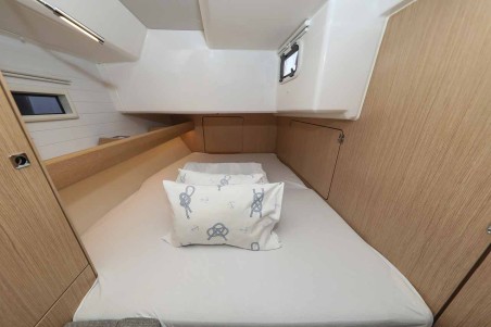 Bavaria Yachtbau Bavaria Cruiser 46 Style - 4 cab. Studio 963
