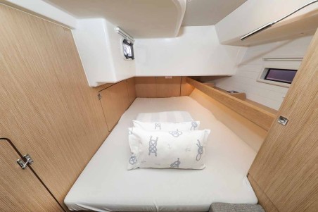 Bavaria Yachtbau Bavaria Cruiser 46 Style - 4 cab. Studio 963