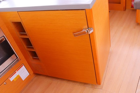 Lagoon-Bénéteau Lagoon 450 F - 4 + 2 cab. Moët