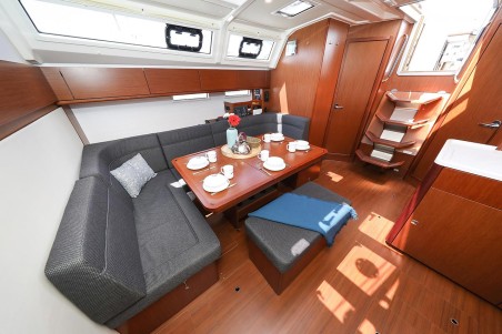 Bavaria Yachtbau Bavaria Cruiser 46 Style - 4 cab. Sunshine