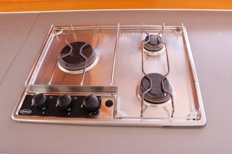 Lagoon-Bénéteau Lagoon 450 F - 4 + 2 cab. Moët