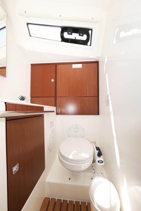 Bavaria Yachtbau Bavaria Cruiser 46 Style - 4 cab. Sunshine