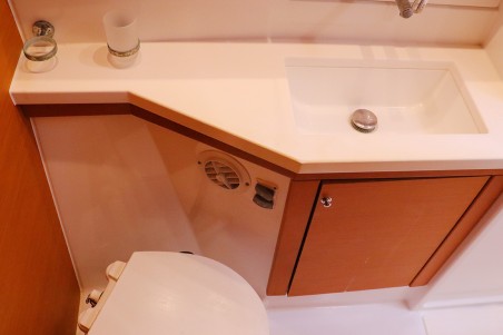 Lagoon-Bénéteau Lagoon 450 F - 4 + 2 cab. Moët