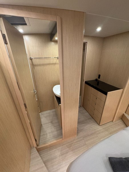 Bavaria Yachtbau Bavaria Virtess 420 Fly Lana