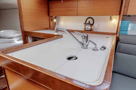 Dufour 350 GL | Yacht Charter Greece | Travelboat