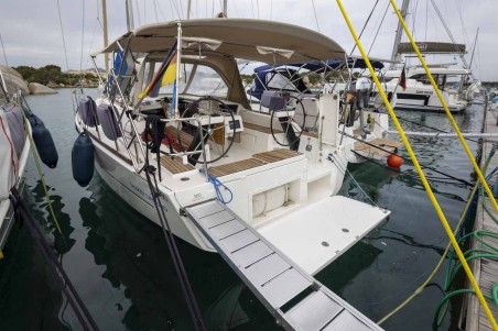Dufour 360 GL | Yacht Charter Italy | Travelboat