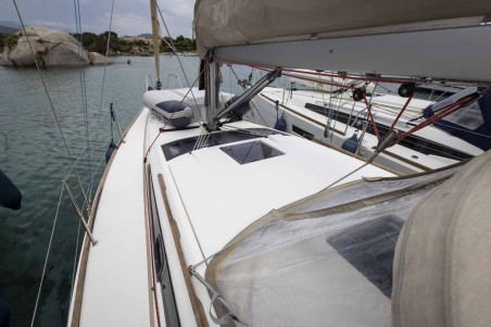 Dufour 360 GL | Yacht Charter Italy | Travelboat