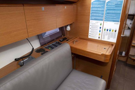 Dufour 360 GL | Yacht Charter Italy | Travelboat