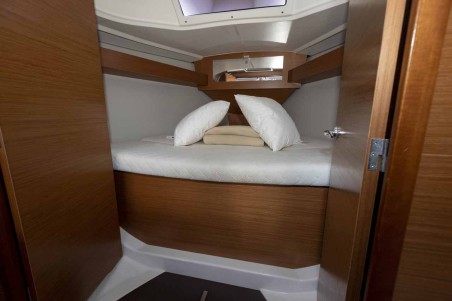 Dufour 360 GL | Yacht Charter Italy | Travelboat