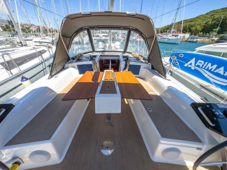 Dufour 37 | Yacht Charter Croatia | Travelboat
