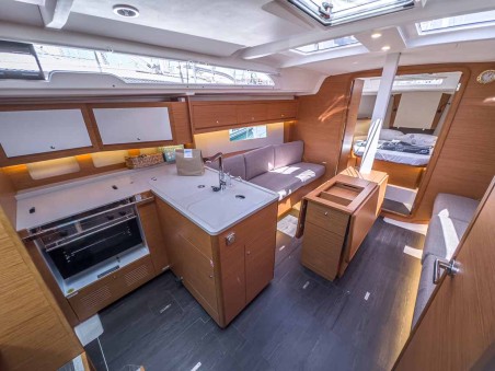 Dufour 37 | Yacht Charter Croatia | Travelboat